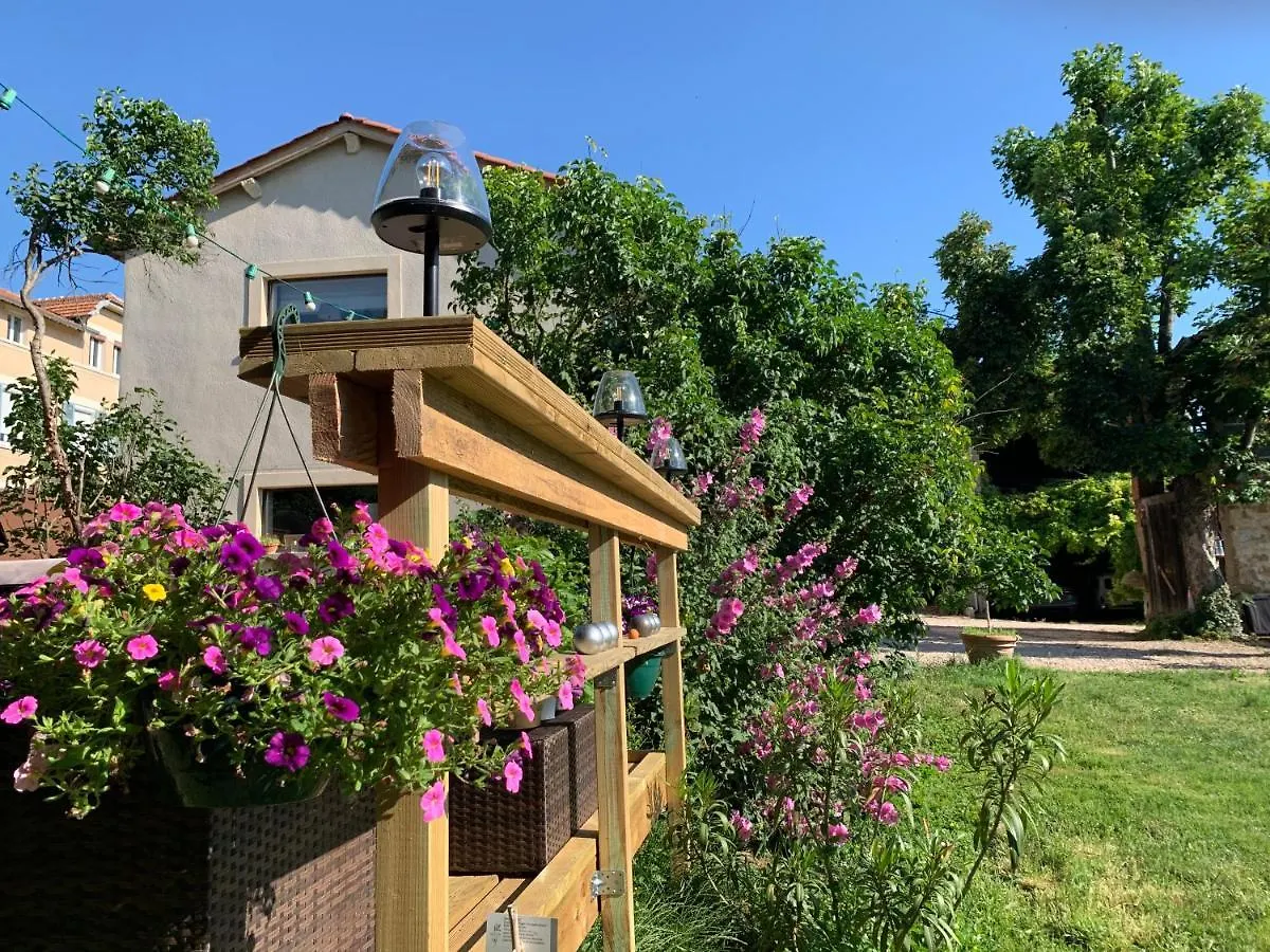 La Ferme Du Puy D'Or Daire Limonest